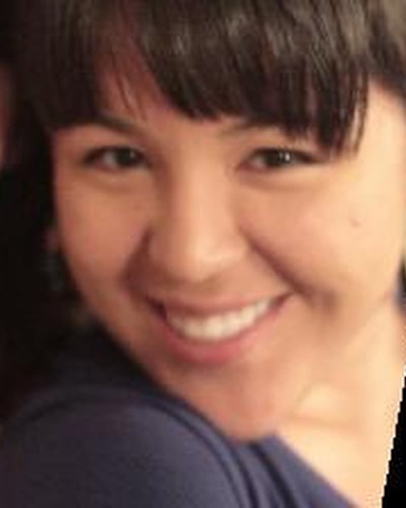 Casual source selfie used for the consultant example.